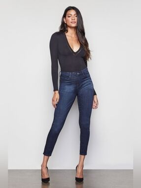 Good American Good Waist Jeans Size 2/26